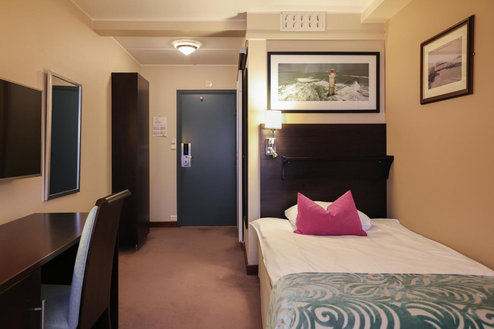 Quality Hotel Florø מראה חיצוני תמונה